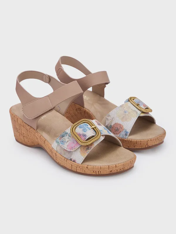 Women_Platform_Smart_Casual_Sandals
