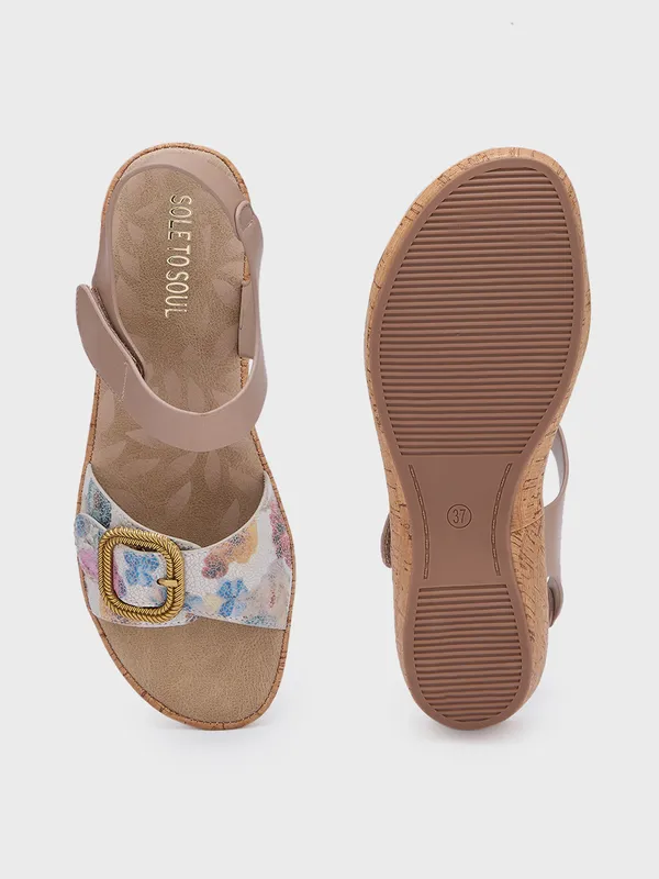 Women_Platform_Smart_Casual_Sandals