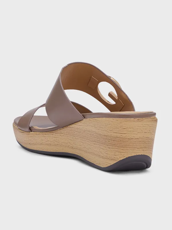Women_Platform_Smart_Casual_Sandals