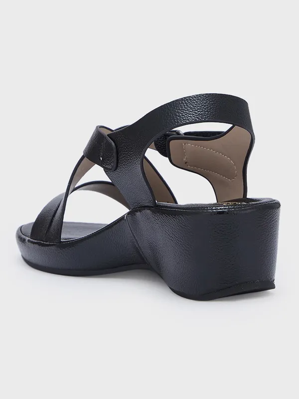 Women_Wedge_Smart_Casual_Sandals