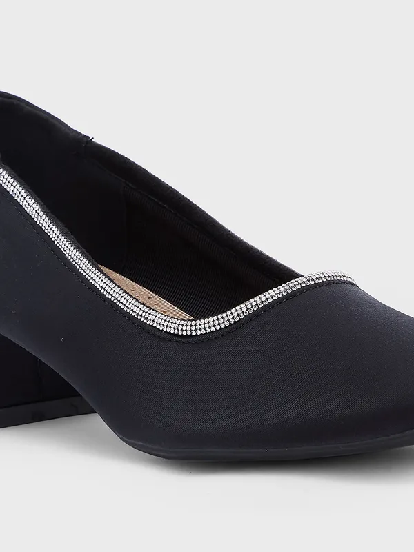 Women_Block_Smart_Casual_Pumps
