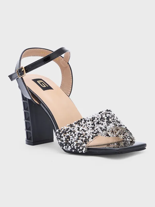 Women_Block_Party_Sandals