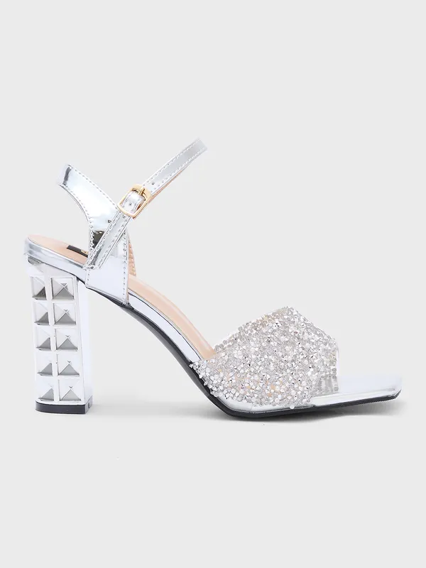 Women_Block_Party_Sandals