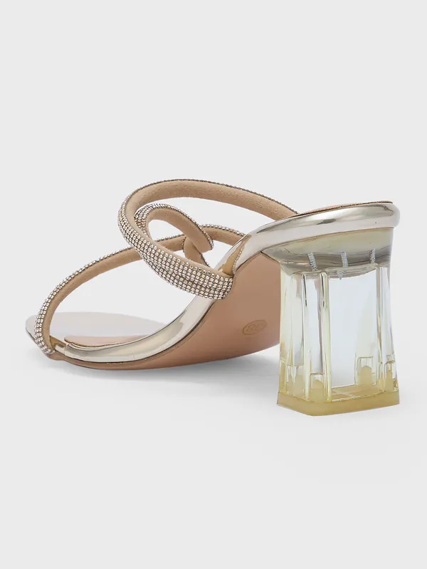 Women_Block_Party_Sandals