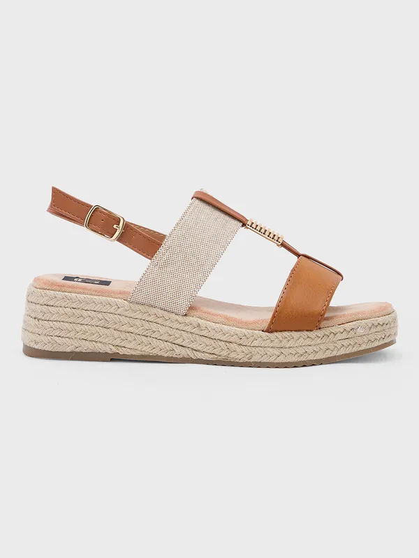 Women_Platform_Smart_Casual_Sandals