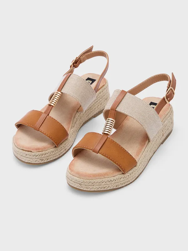 Women_Platform_Smart_Casual_Sandals