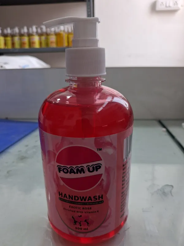 Fogg_Up_Hand_Wash_Refreshing_Hand_Hygiene_Solution_And_Blue_Glass_And_Surface_Cleaner_Spray_Pack_Of_2