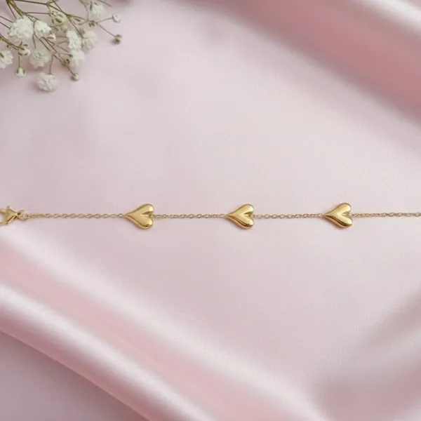 Gold_Alloy_Steel_Premium_Bracelet_For_Women