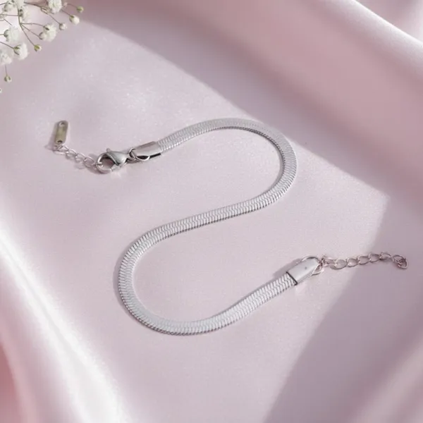 Silver_Alloy_Steel_Premium_Bracelet_For_Women