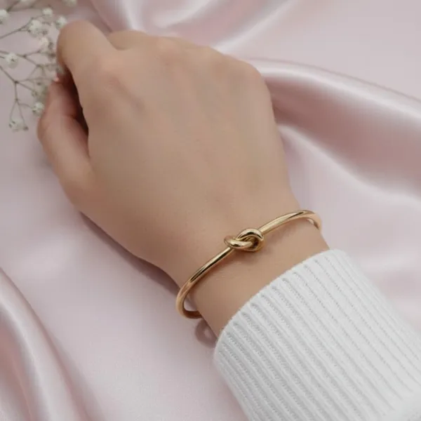 Gold_Alloy_Steel_Premium_Bracelet_For_Women
