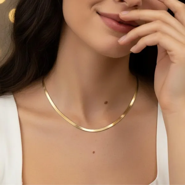 Gold_Alloy_Steel_Premium_Chain_For_Women