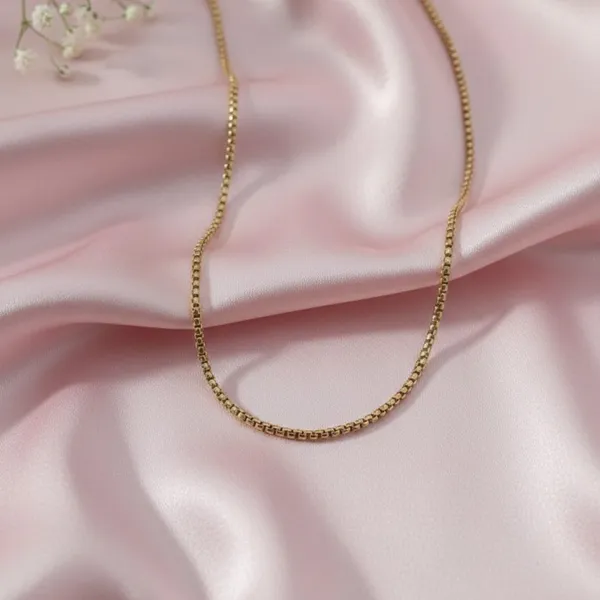 Gold_Alloy_Steel_Premium_Chain_For_Women