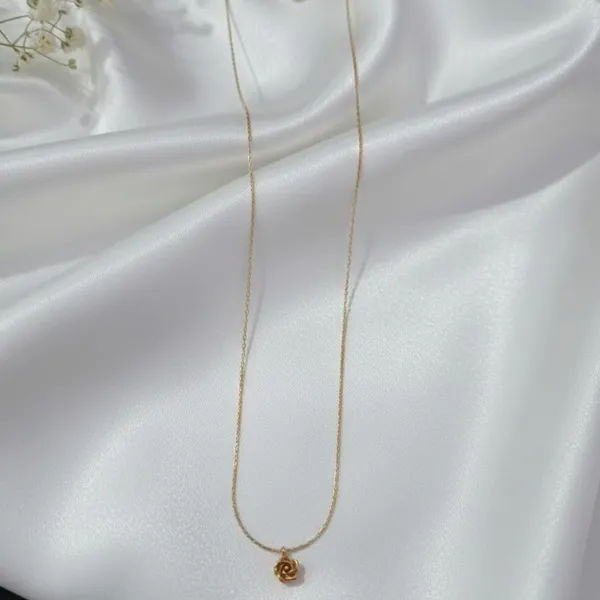 Gold_Alloy_Steel_Premium_Necklace_For_Women