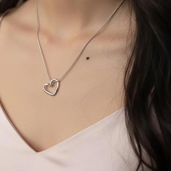 Silver_Alloy_Steel_Premium_Chain_For_Women