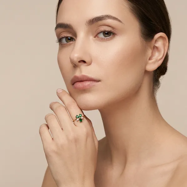 Green_Alloy_Steel_Premium_Ring_For_Women