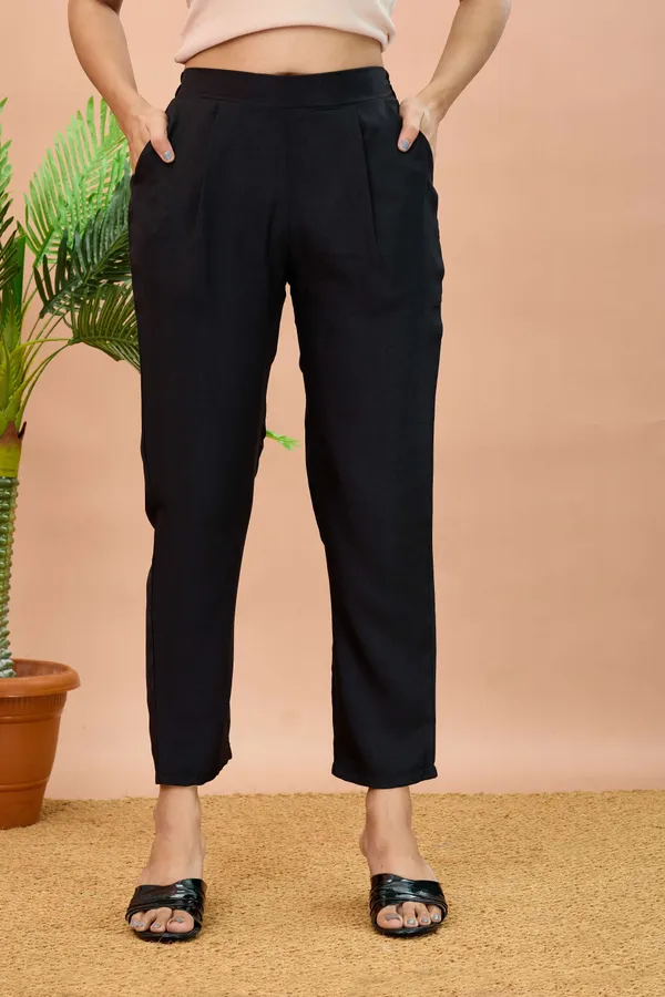 Black_Cotton_Regular_Fit_Trouser_For_Women