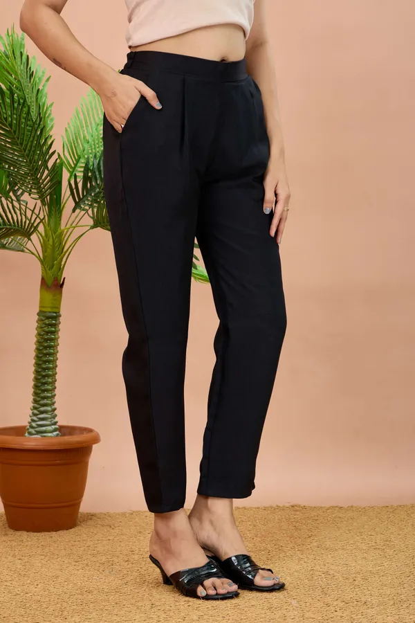 Black_Cotton_Regular_Fit_Trouser_For_Women