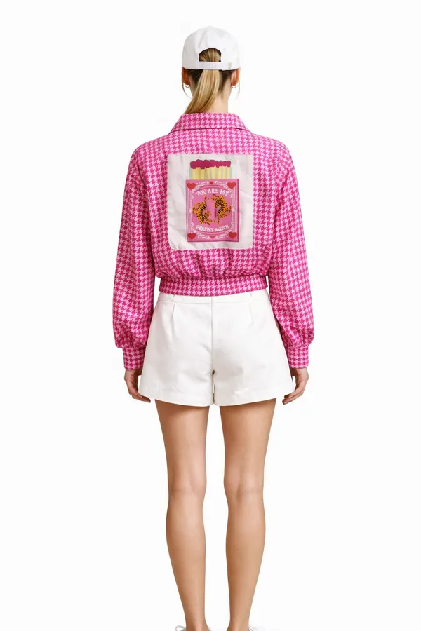 Womens_Cropped_Houndstooth_Jacket_With_Back_Graphic_Patch_|_Pink_Statement_Lightweight_Jacket