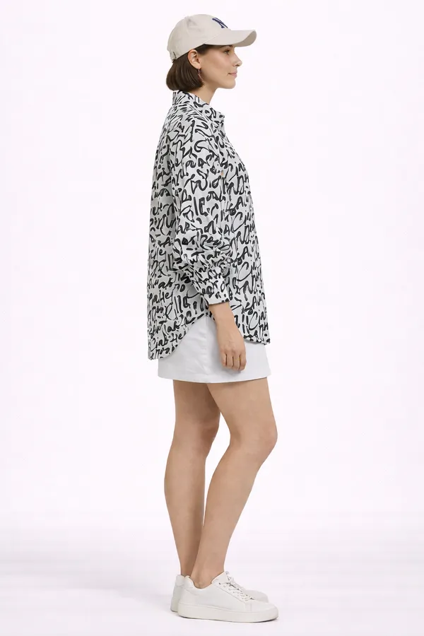 Womens_Oversized_Letters_Print_Shirt_With_Cut_Out_Hem_Detail_–_Relaxed_Fit_Statement_Top