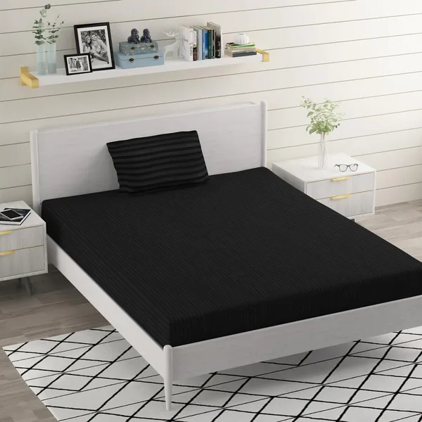 Black_Microfiber_Satin_Bedsheet_With_Pillow_Cover