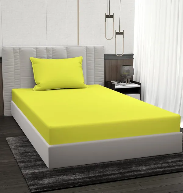 Neon_Green_Microfiber_Plain_Bedsheet_With_Pillow_Cover