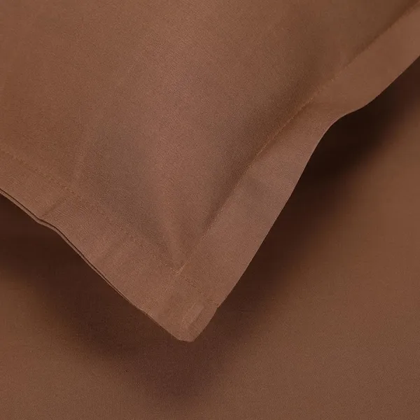 Brown_Microfiber_Bedsheet_With_Pillow_Covers