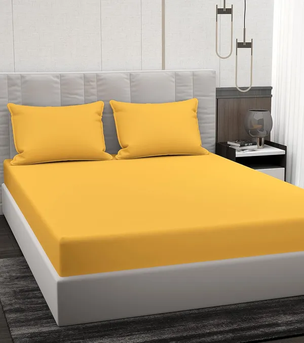 Yellow_Microfiber_Bedsheet_With_Pillow_Covers