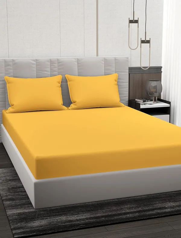 Yellow_Microfiber_Bedsheet_With_Pillow_Covers