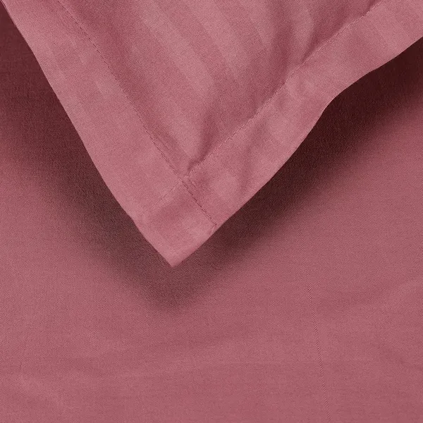 Wine_Microfiber_Double_Bed_Bedsheet_With_Pillow_Covers