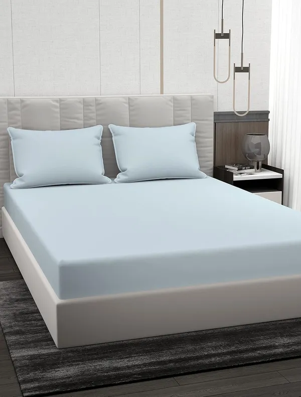 Grey_Microfiber_Bedsheet_With_Pillow_Covers