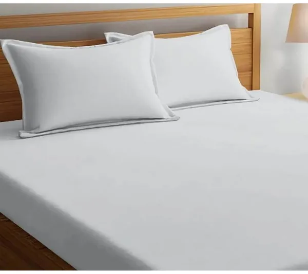 Multicolor_Microfiber_Double_Bedsheet_With_Pillow_Covers