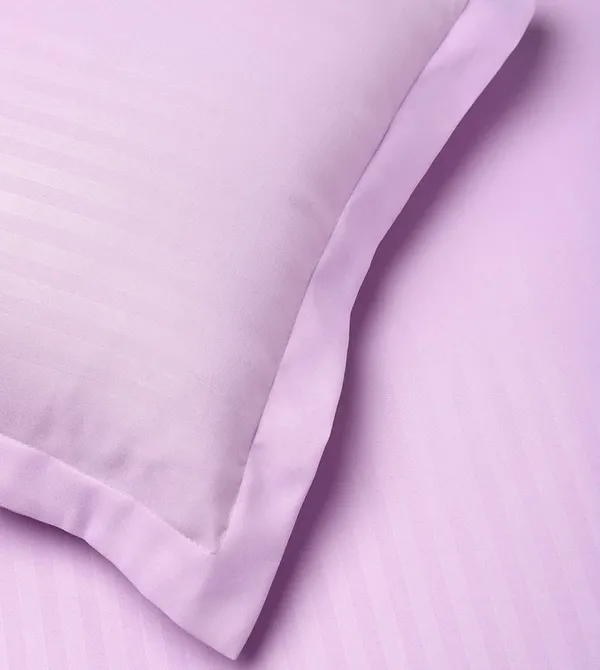 Lavender_Microfiber_Bedsheet_With_Pillow_Covers