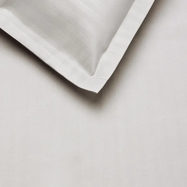 Light_Grey_Microfiber_Single_Bed_Sheet_With_Pillow_Cover