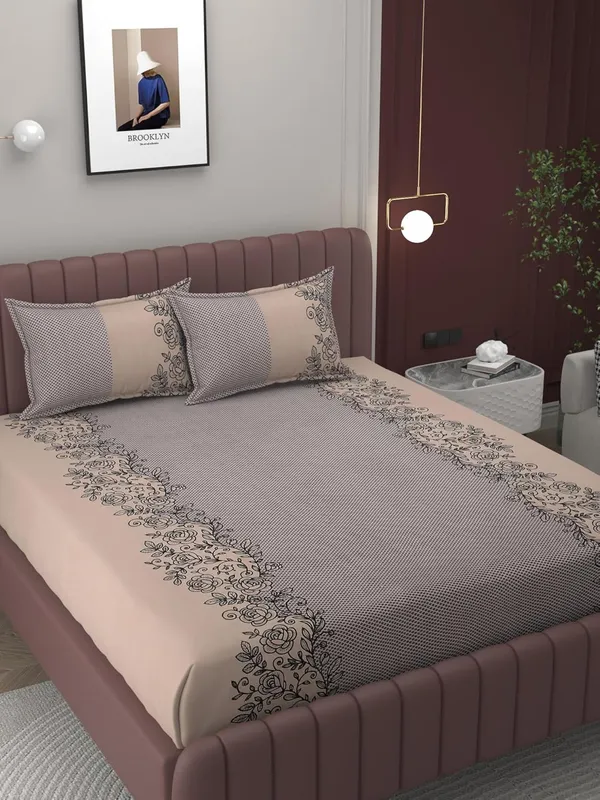Multicolor_Microfiber_Double_Bedsheet_With_Pillow_Covers
