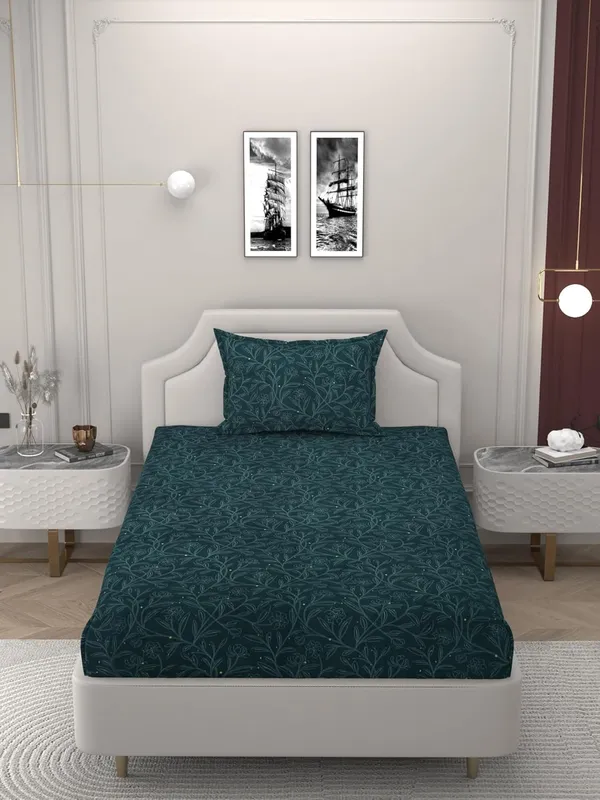 Multicolor_Cotton_Bedsheet_With_Pillow_Cover_For_Single_Bed