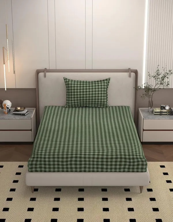 Green_Microfiber_Bedsheet_With_Pillow_Cover_For_Single_Bed