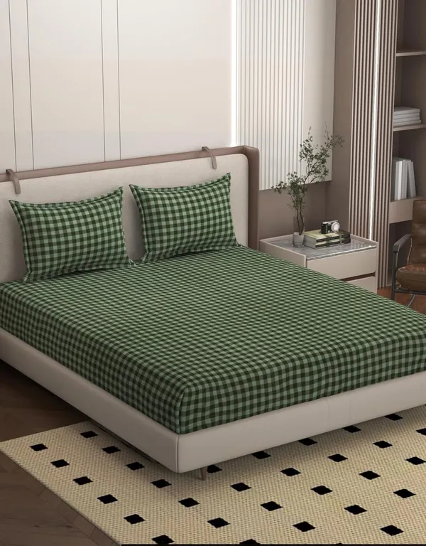 Multicolor_Microfiber_Double_Bedsheet_With_Pillow_Covers
