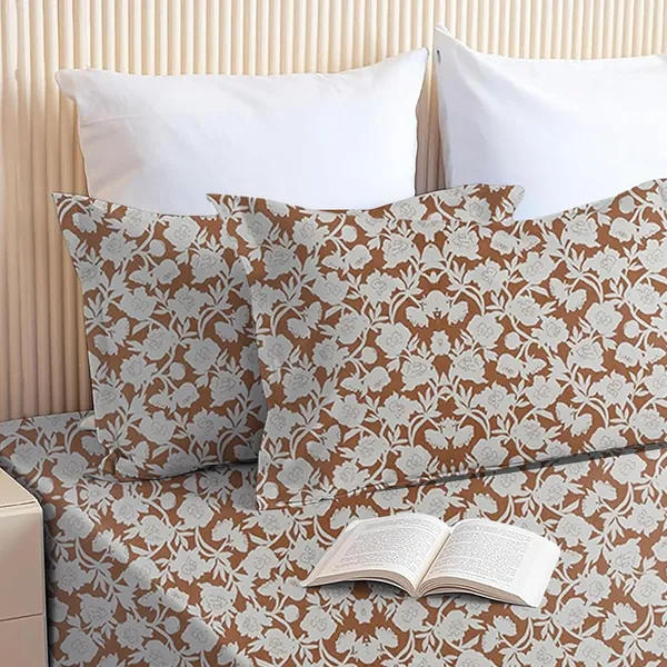 Multicolor_Microfiber_Double_Bedsheet_With_Pillow_Covers