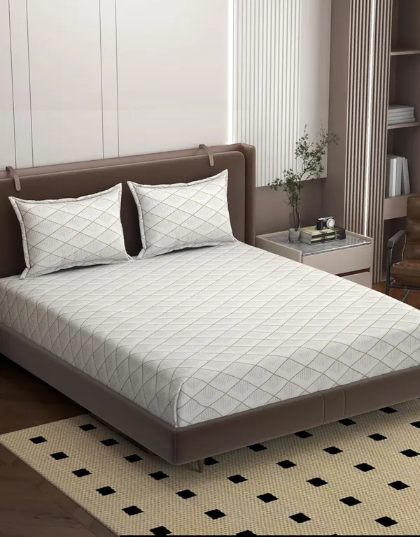 Off_White_Cotton_Double_Fitted_Bedsheet_With_Pillow_Covers