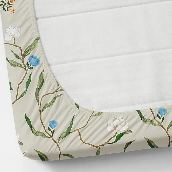 Multicolor_Cotton_Double_Fitted_Bedsheet_With_Pillow_Covers