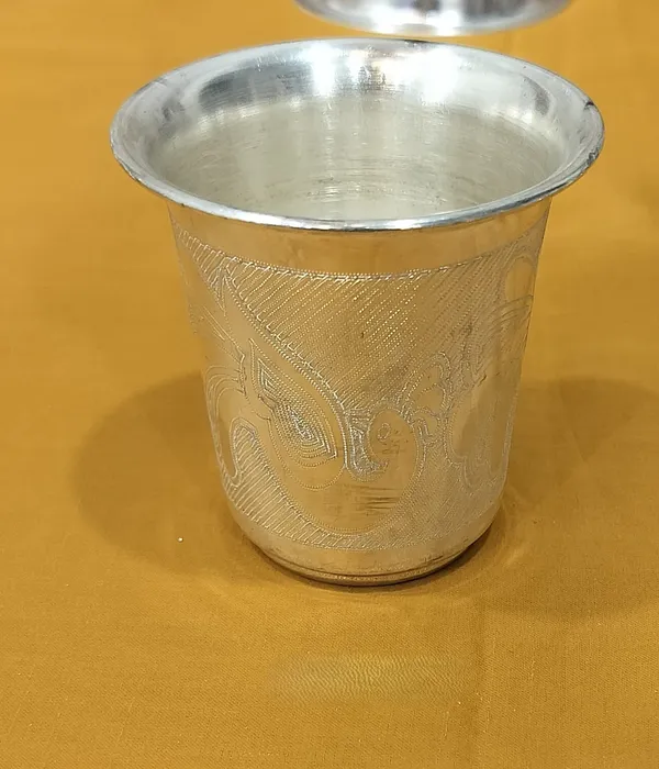 Germen_Silver_Glass_With_Engraved_Design