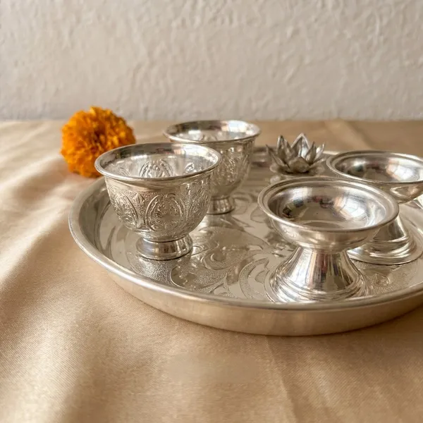 Germen_Silver_Toned_Metal_Pooja_Thali_Set_With_4_Pieces