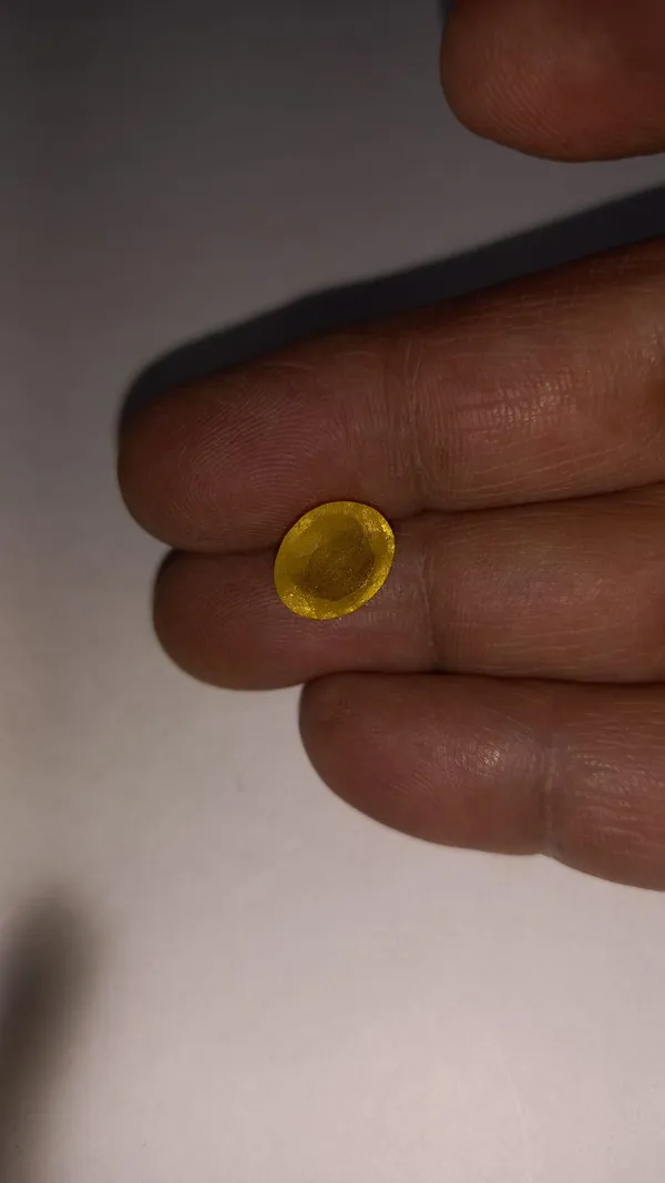 Natural_Created_Yellow_Sapphire_(Pukhraj)__6.21_Carat