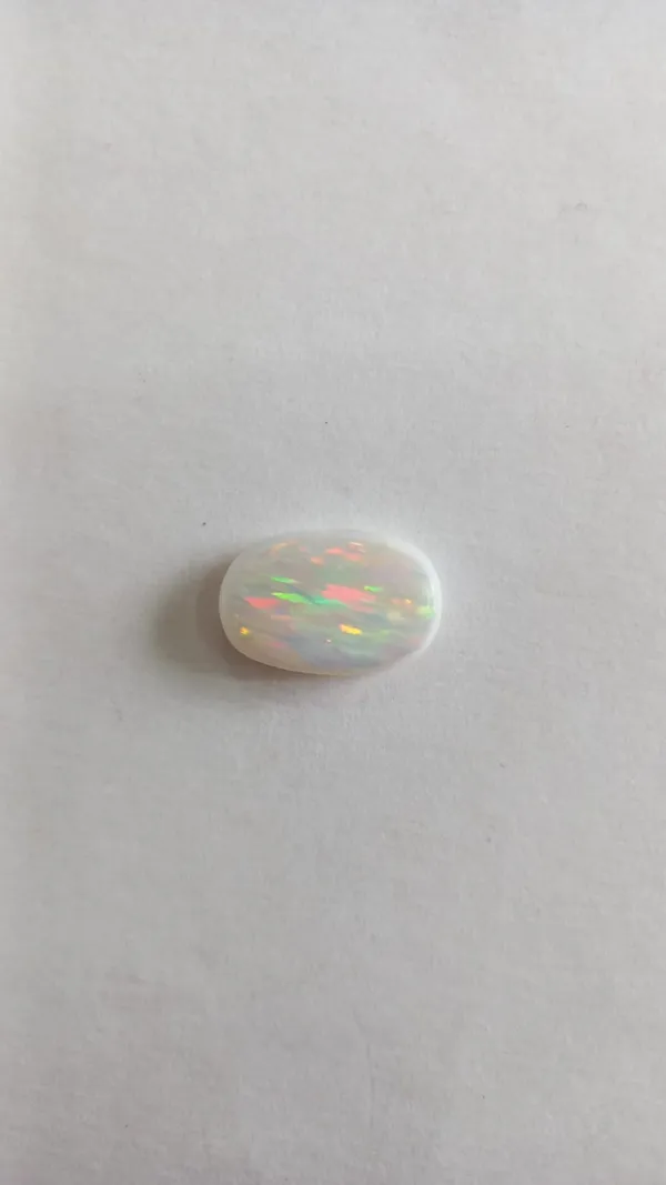 Natural_Created_Opal__5.15_Carat