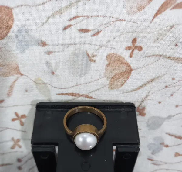 Moti_Ring_In_Alloy_Metal_(Certified)