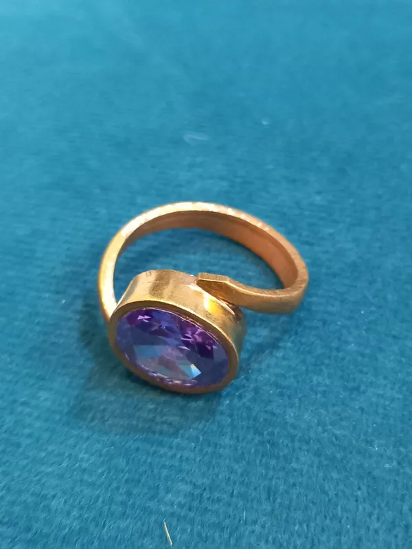 Blue_Sapphire_(Neelam)_Ring__Lab_Certified_Created,_Alloy_Metal