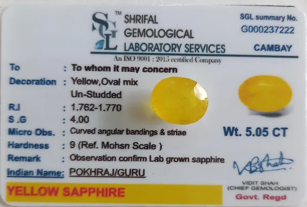 Natural_Created_Yellow_Sapphire_(Pukhraj)__5.05_Carat