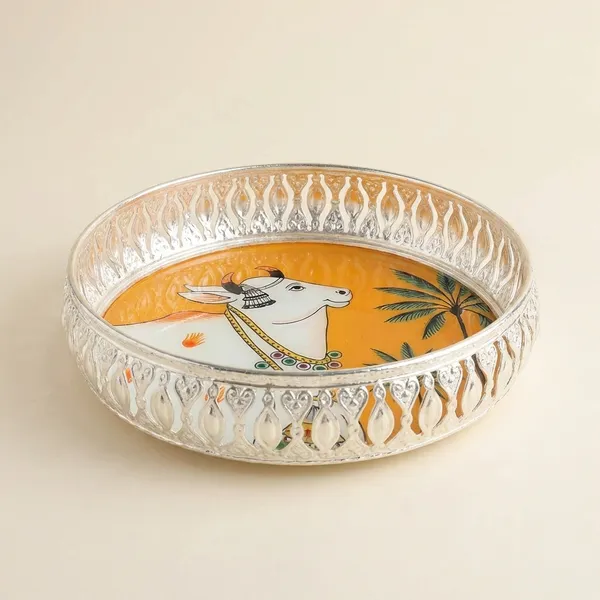 Decorative_White_Camel_Serving_Tray_With_Orange_Background
