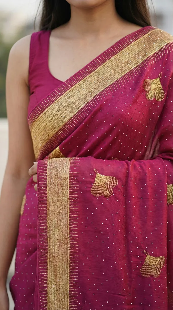 Ragreeti_Lifestyle_Chiffon_Georgette_Saree_|_Gold_Zari_Border_with_Ginko_Leaf_Embroidery_&_Stone_Work_Party_Wear_Sari