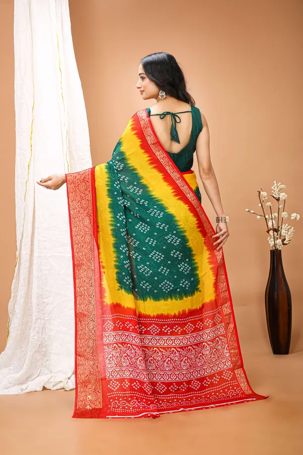 Ragreeti_Lifestyle_Green_and_Yellow_Bandhani_Silk_Saree_|_Traditional_Bandhej_Tie-Dye_Print_with_Contrast_Woven_Zari_Border_&_Floral_Pallu_(Green,_Yellow_&_Red)